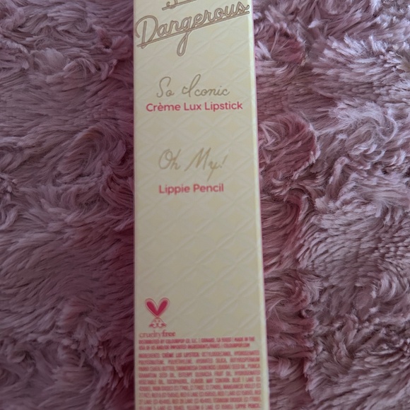 $9.99 SHIPPING Colourpop so dangerous lip duo - Picture 2 of 4